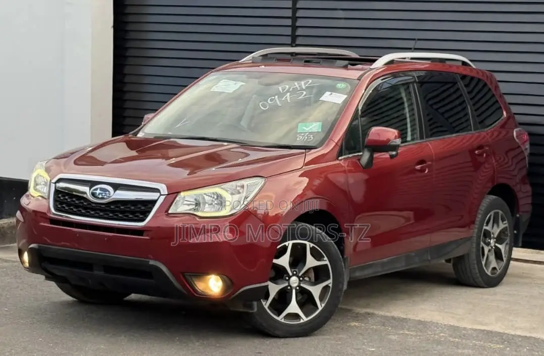 Subaru Forester 2013 Red