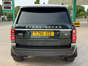 Land Rover Range Rover Vogue 2018 Green