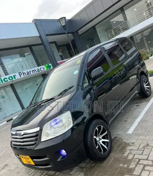 Toyota Noah 2008 Black