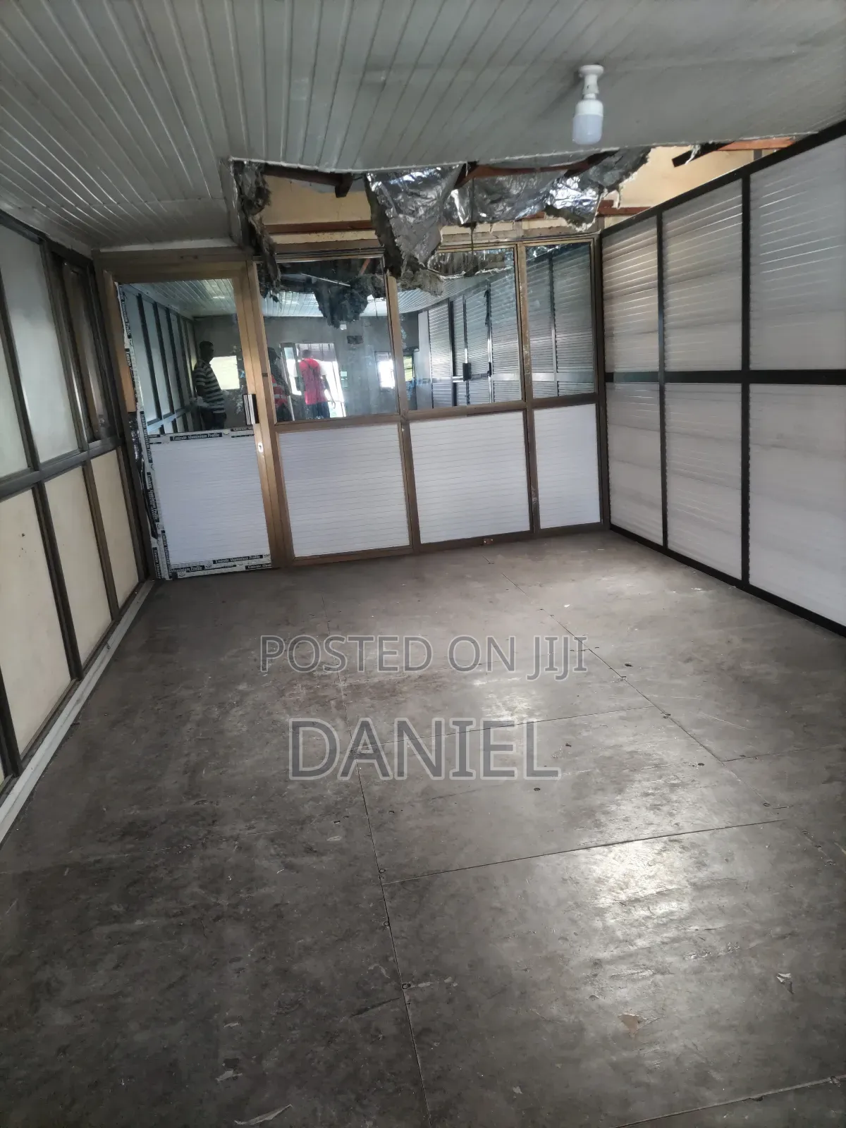 Frame Za Aluminium Za Ofisini