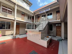 Hostel Yenye View Ya Mt.Kilimanjaro Inauzwa Kcmc, Kibaoni-Moshi