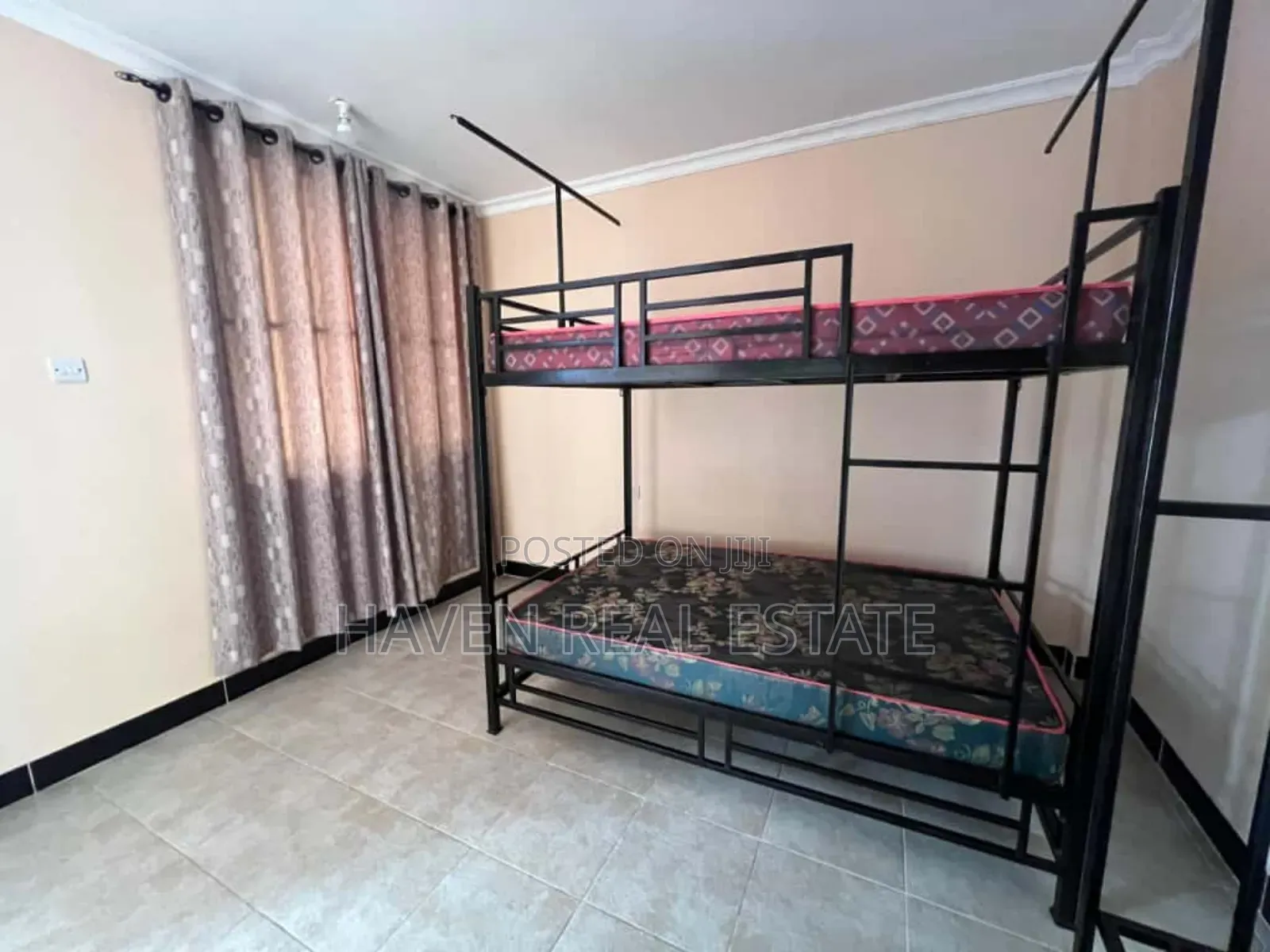 Hostel Yenye View Ya Mt.Kilimanjaro Inauzwa Kcmc, Kibaoni-Moshi
