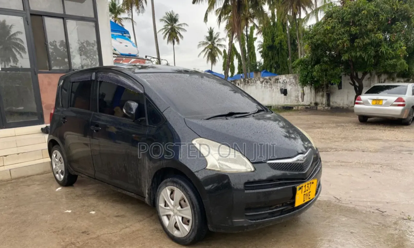 Toyota Ractis 2006 Black