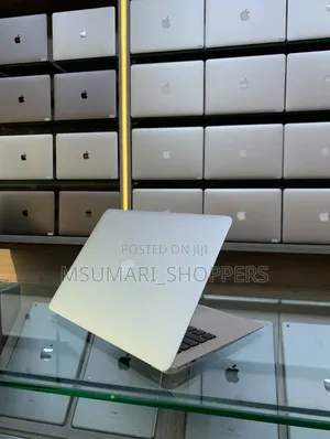 Laptop Apple MacBook Air 2017 8GB Intel Core i5 SSD 128GB