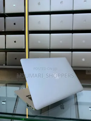 Laptop Apple MacBook Air 2017 8GB Intel Core i5 SSD 128GB