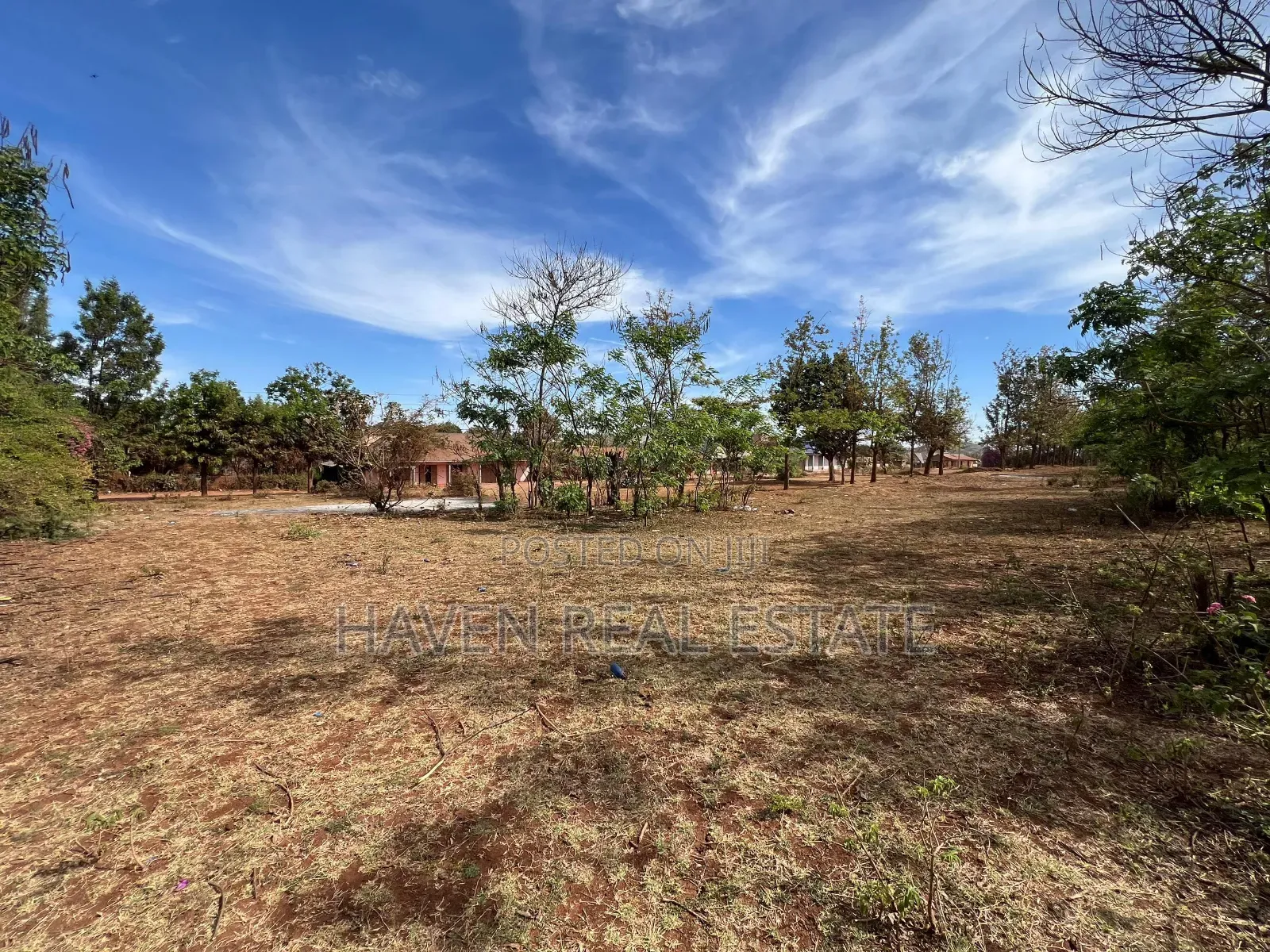 4.9acres Limegusa Barabara Ya Maliasili Inauzwa Karatu-Mjini