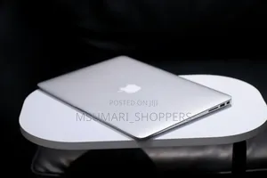Laptop Apple MacBook Air 2017 8GB Intel Core I5 SSD 128GB