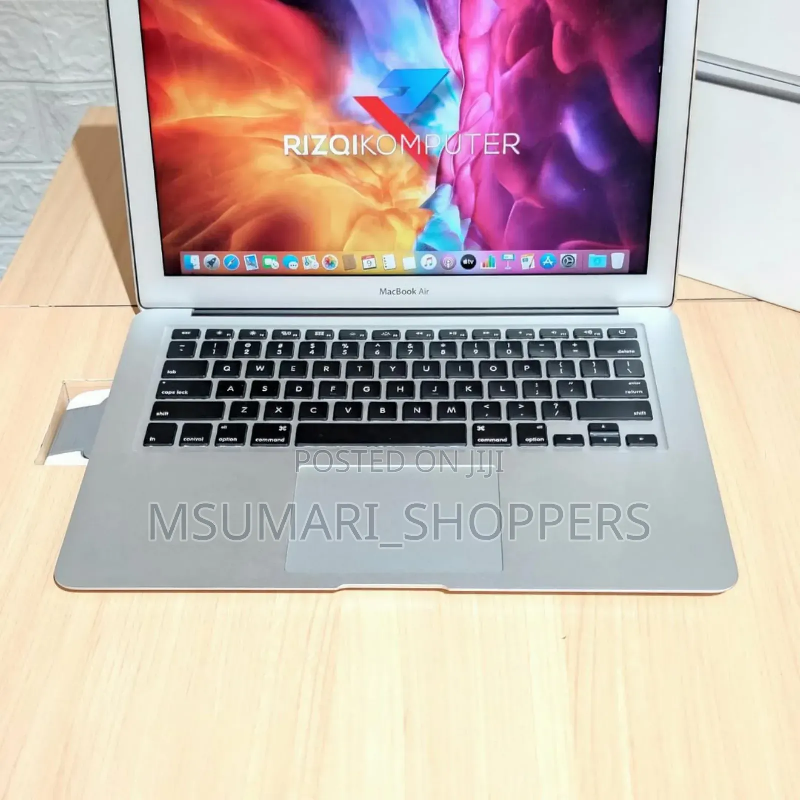 Laptop Apple MacBook Air 2017 8GB Intel Core I5 SSD 128GB