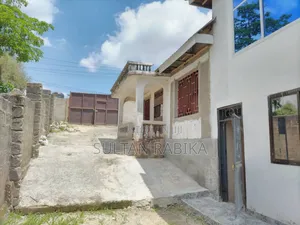 Furnished 5bdrm House in Kimara Stop Over for sale