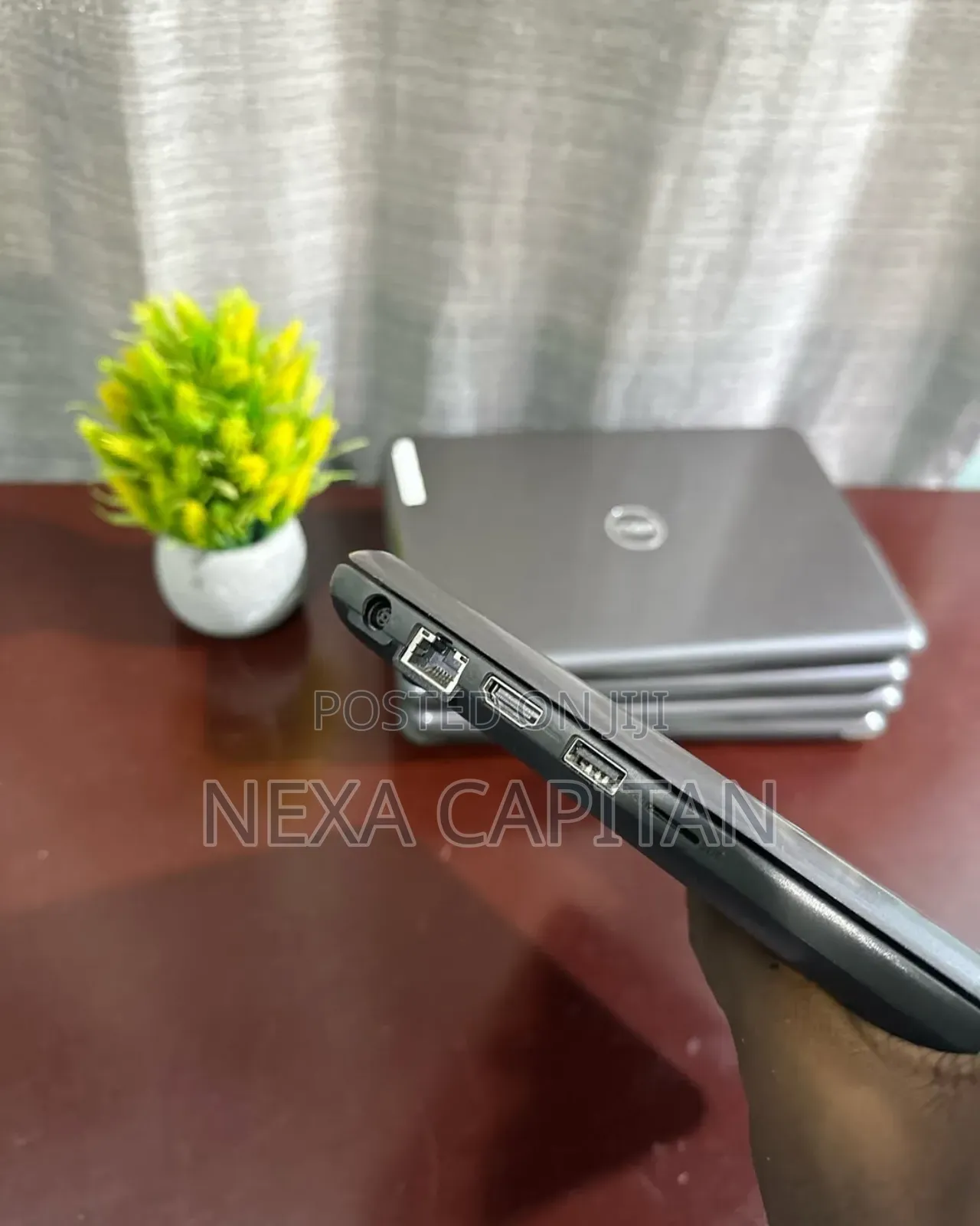 New Laptop Dell Latitude 3380 4GB Intel Core I3 HDD 500GB