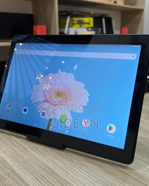 Lenovo Tab M10 32 GB Black