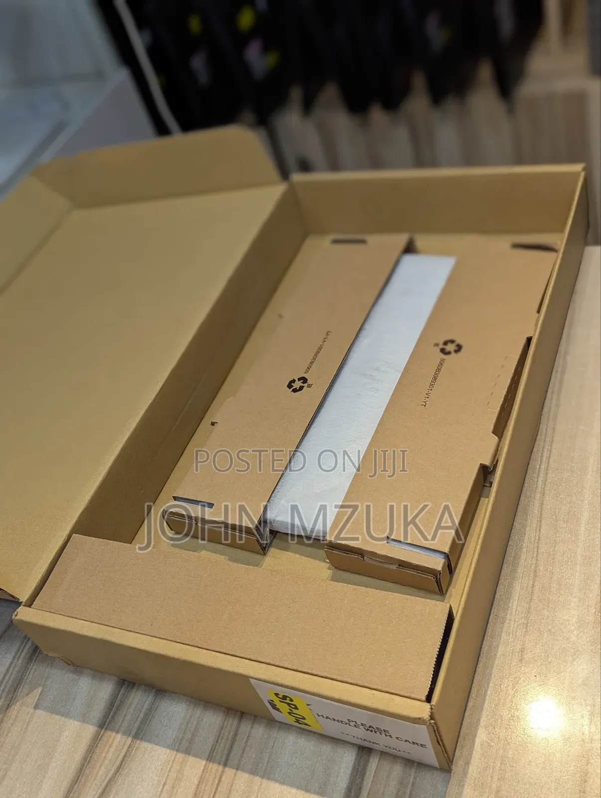 New Laptop HP EliteBook 845 G10 16GB AMD Ryzen 5 SSD 256GB