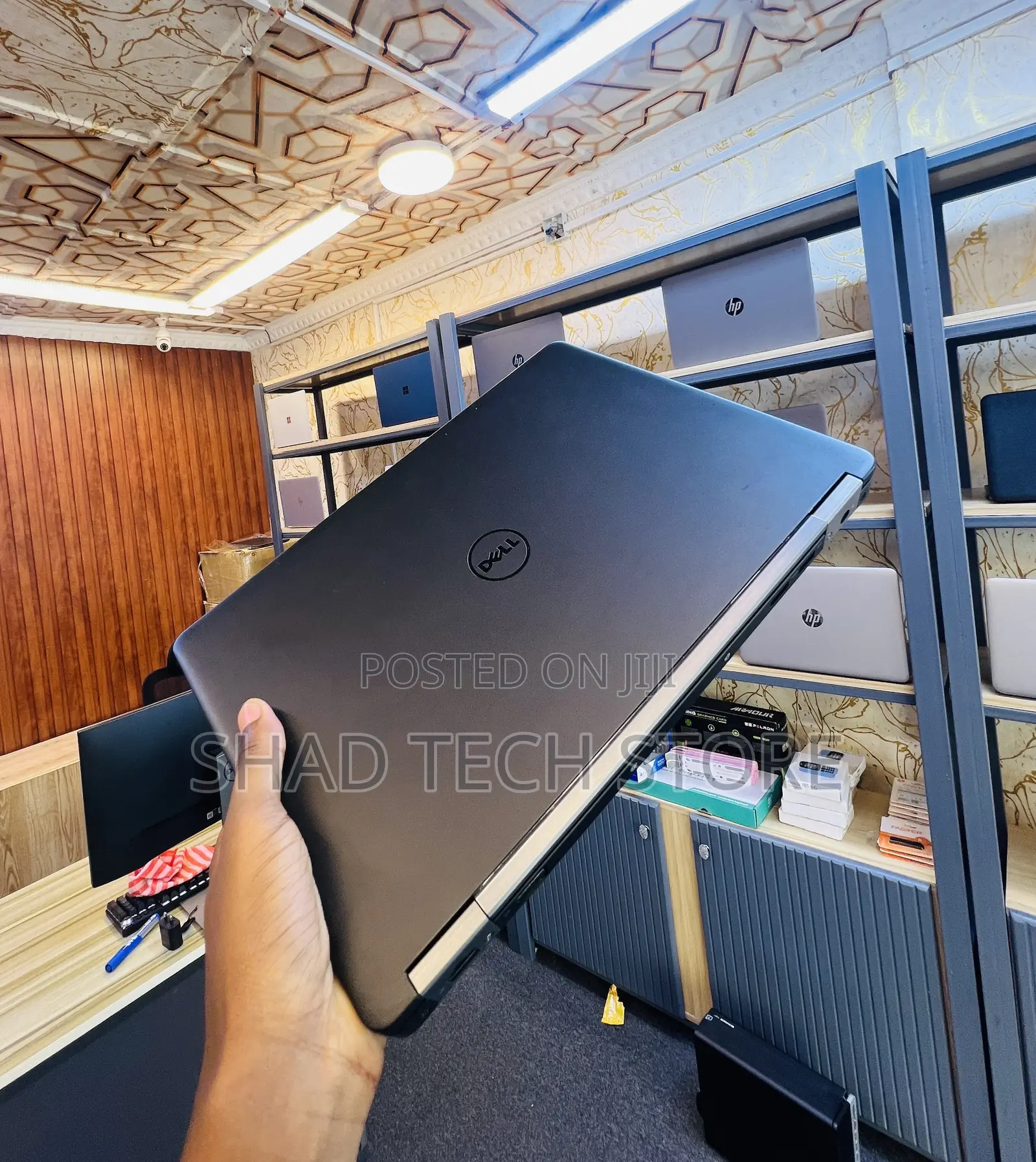 Laptop Dell Latitude E5570 8GB Intel Core I5 SSD 256GB