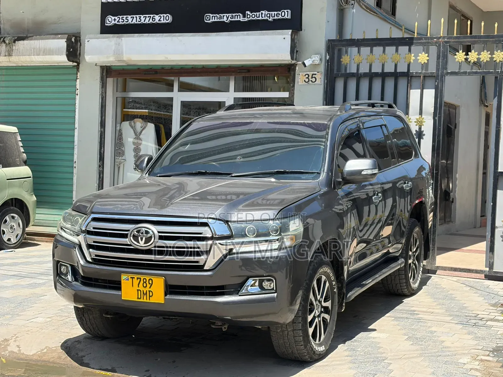Toyota Land Cruiser 2018 Gray