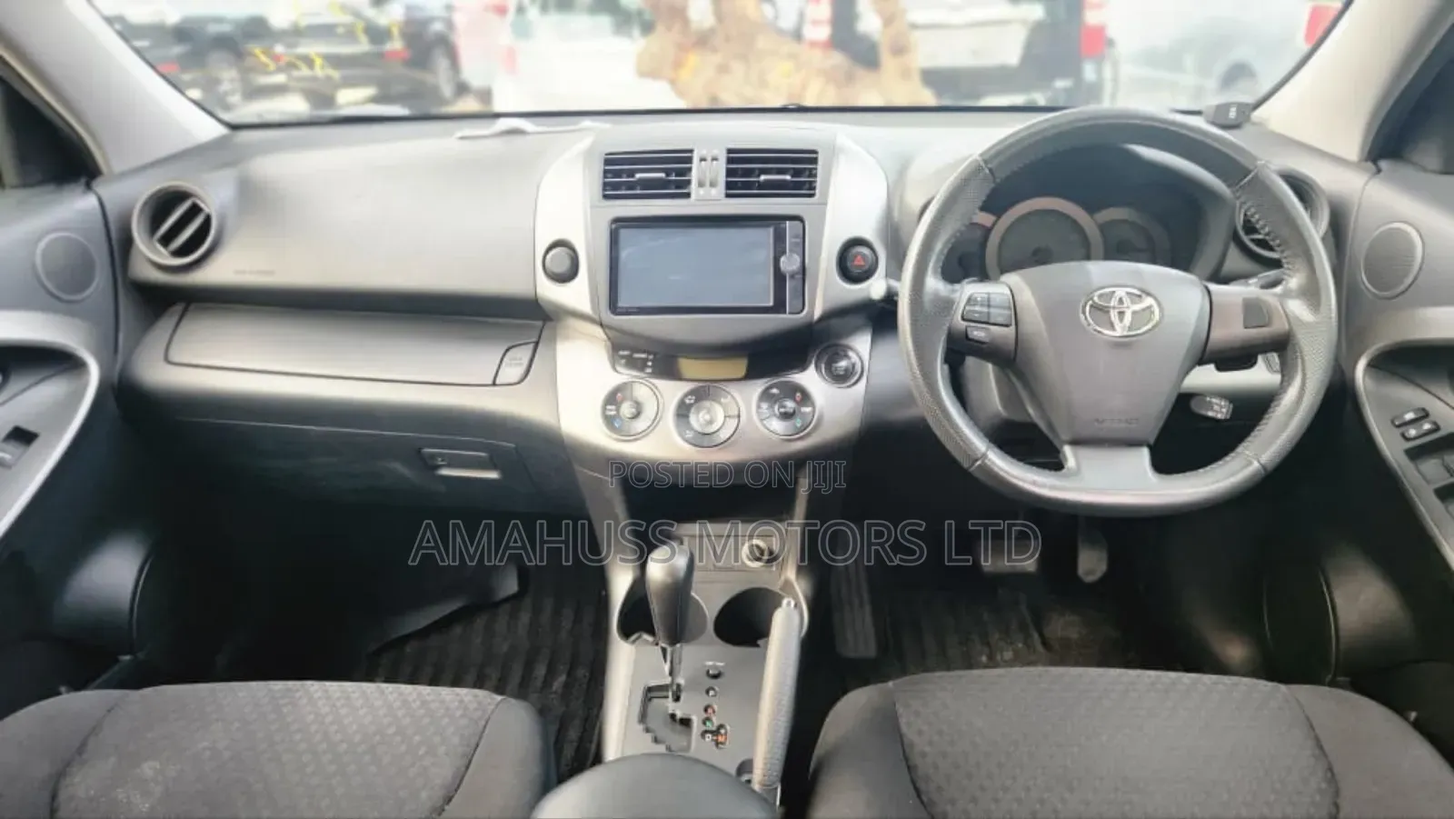 Toyota Vanguard 2012 Black