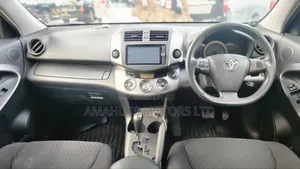 Toyota Vanguard 2012 Black