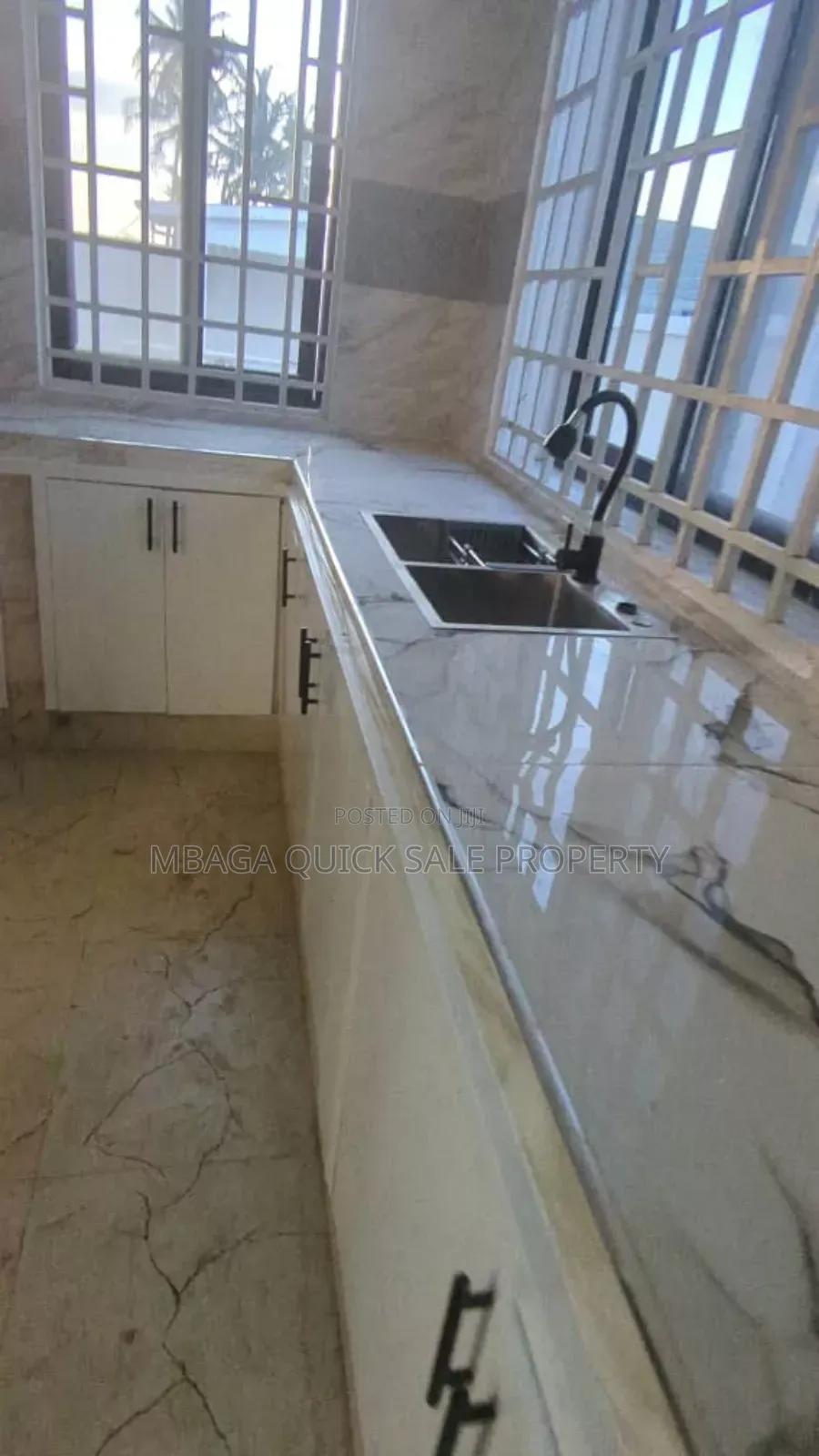 4bdrm House in Kigamboni Kisota for sale