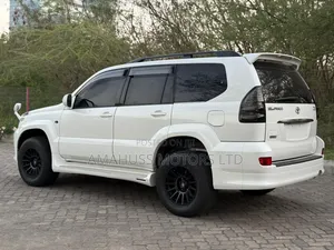 Toyota Land Cruiser Prado 2007 White