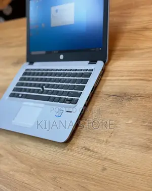 New Laptop HP EliteBook 820 G3 4GB Intel Core I5 SSD 128GB