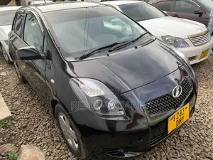 Toyota Vitz 2008 Black