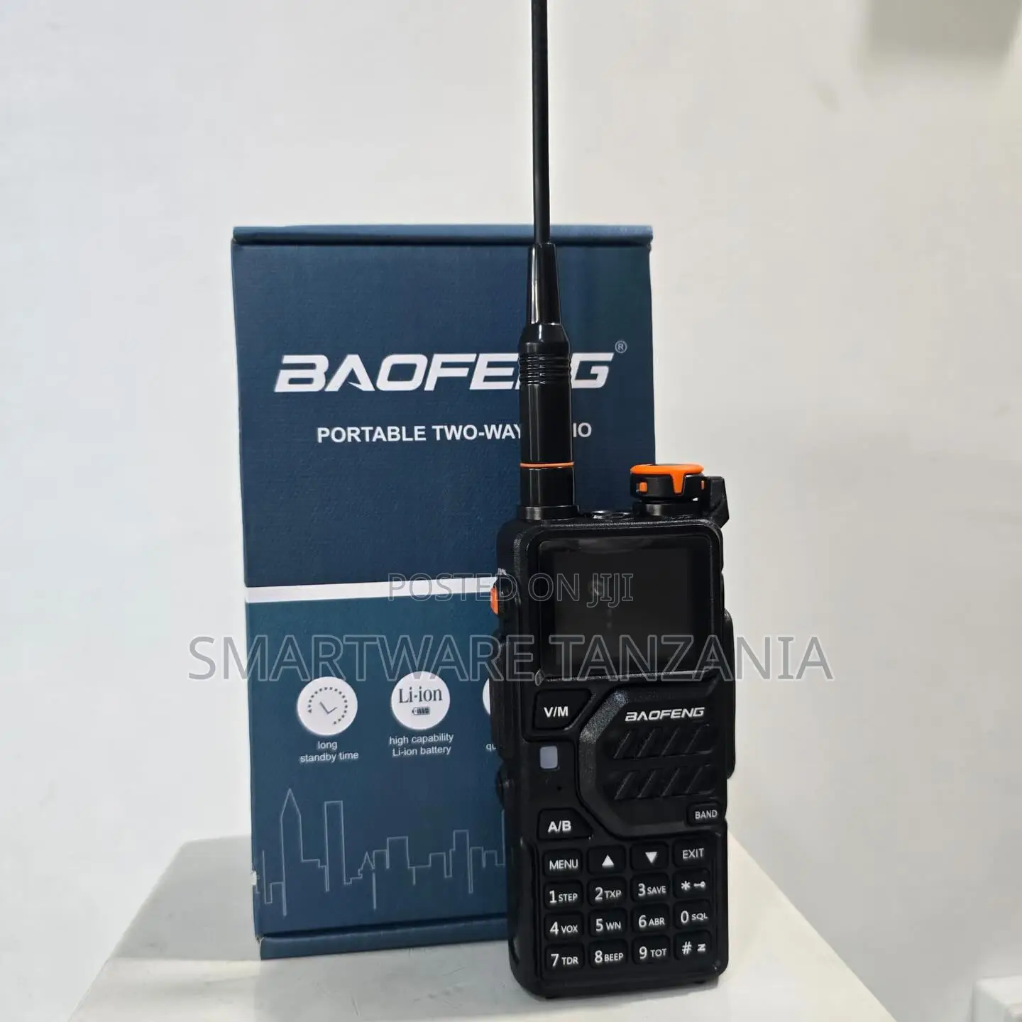 Professional Baofeng Walkie-Talkie With Long Distance Capability