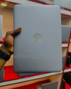 Laptop HP EliteBook 820 G3 8GB Intel Core I3 SSD 256GB