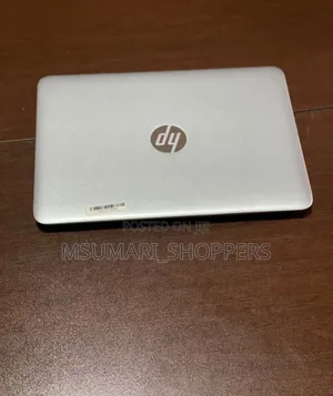 Laptop HP EliteBook 820 G3 8GB Intel Core I5 SSD 256GB