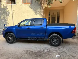 Toyota Hilux 2.4 Diesel 2020 Blue