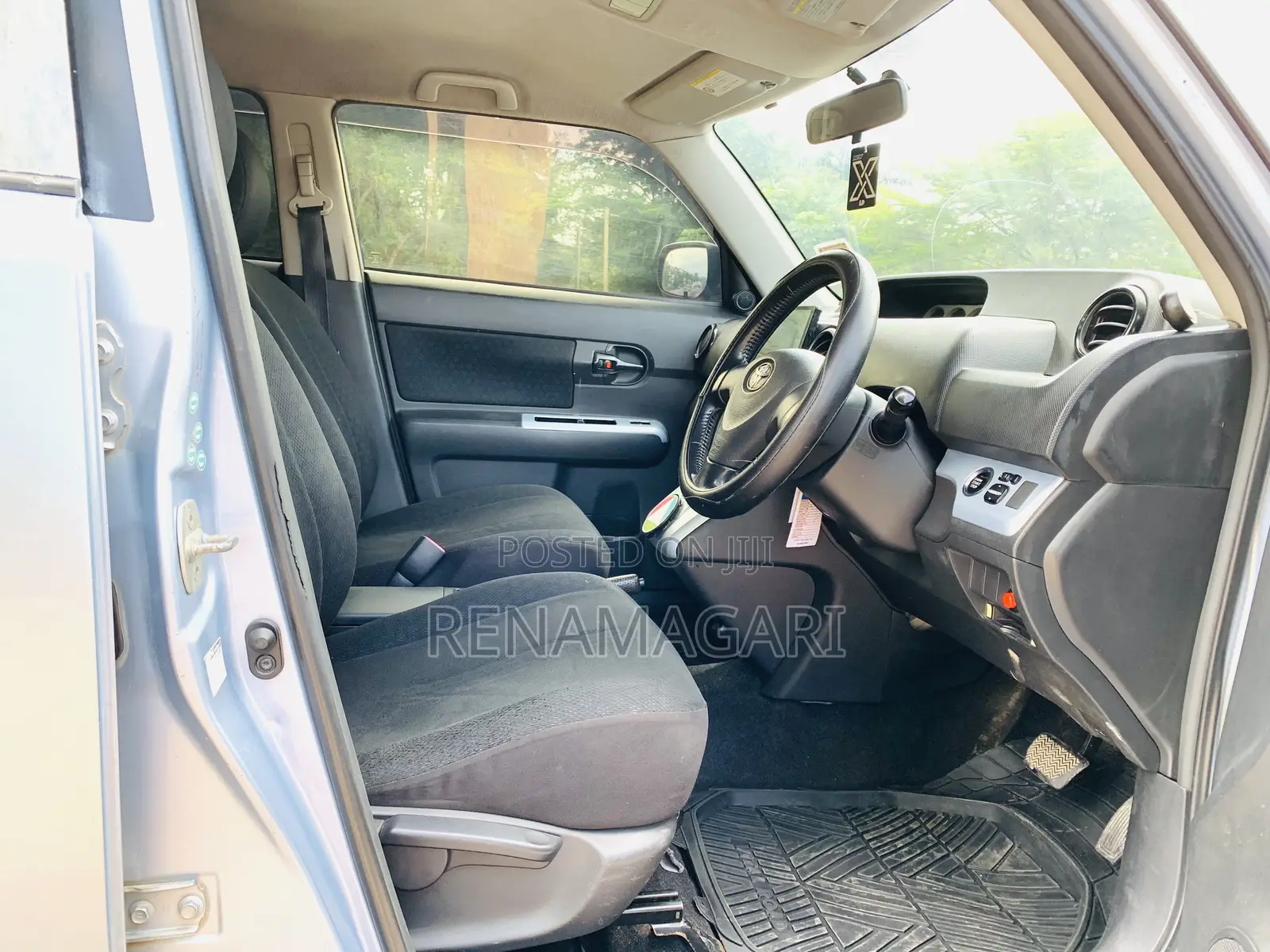 Toyota Corolla Rumion 2010 Blue