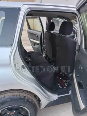 Toyota IST 2003 Silver