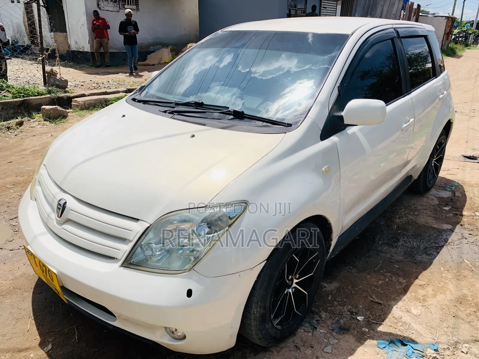 Toyota IST 2005 White