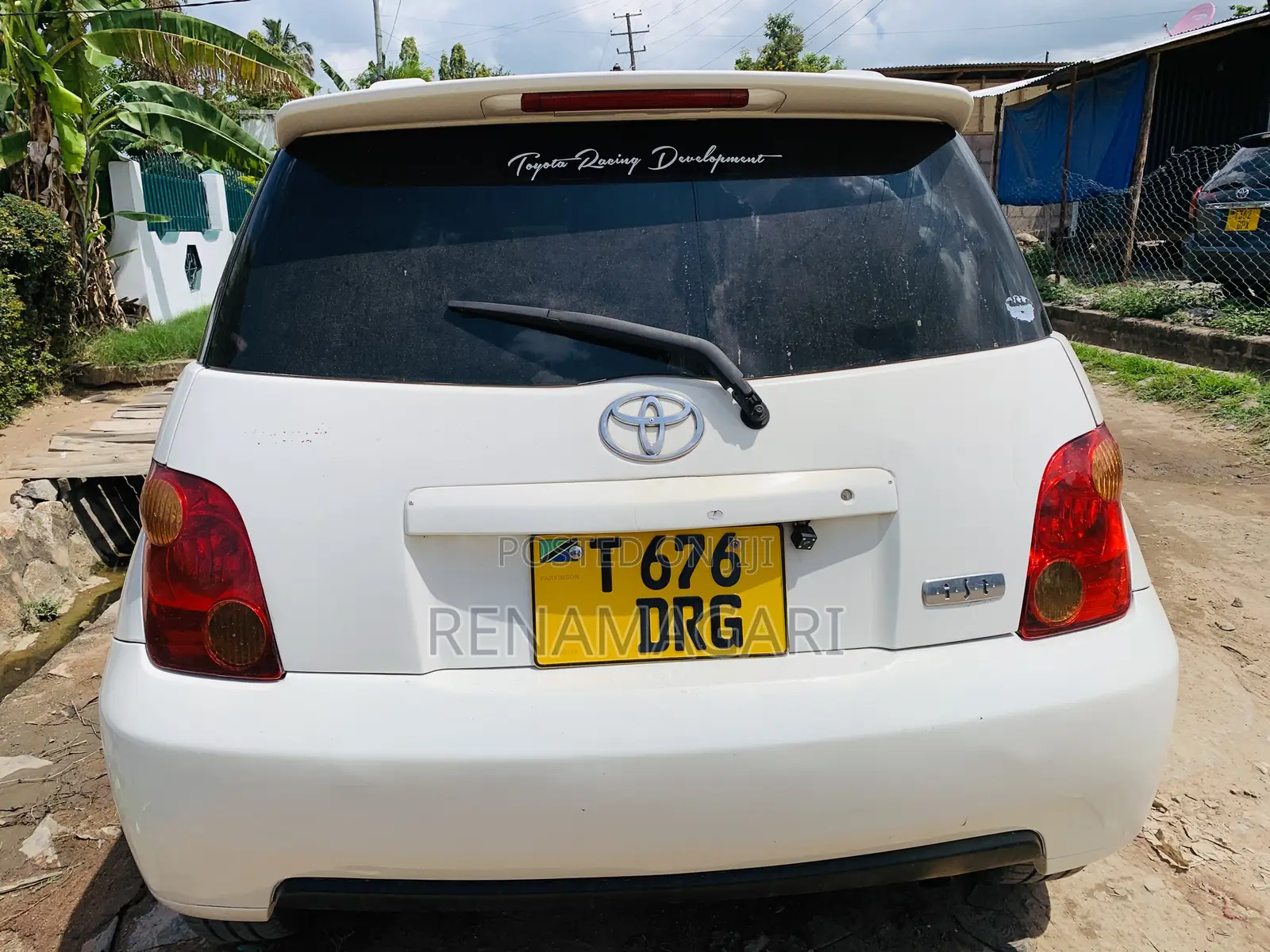 Toyota IST 2005 White