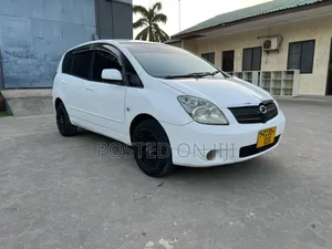 Toyota Corolla Spacio 2009 White
