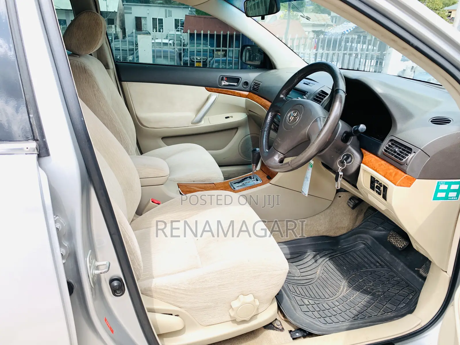 Toyota Premio 2005 Silver