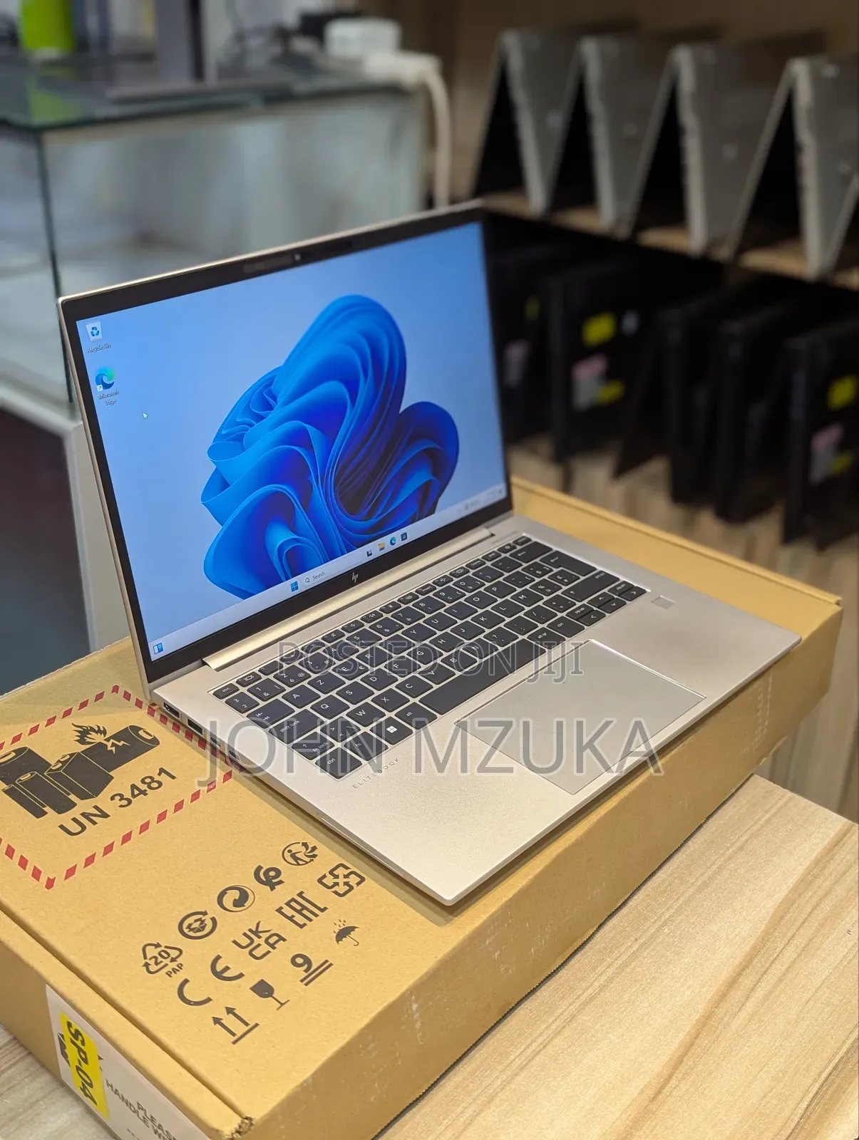 New Laptop HP EliteBook 645 G9 16GB AMD Ryzen 5 SSD 512GB