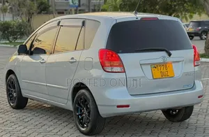 Toyota Corolla Spacio 2006 Gray