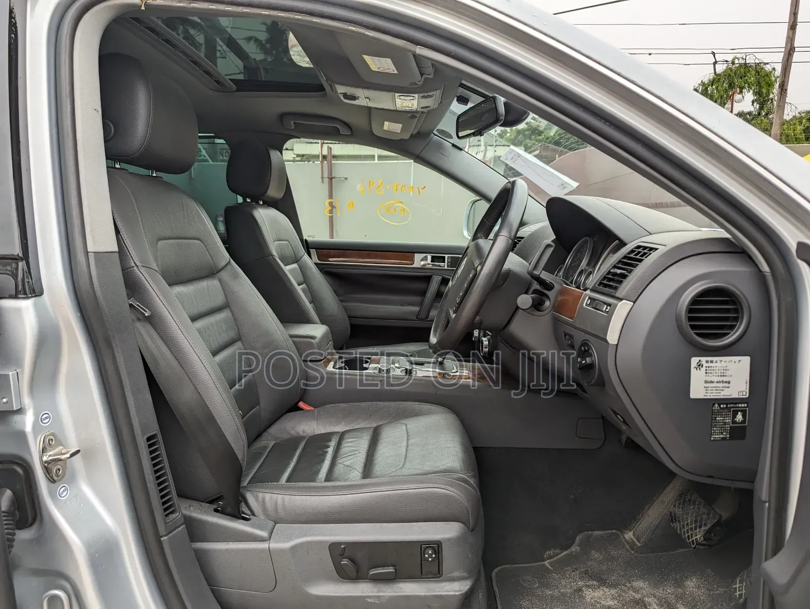 Volkswagen Touareg 2013 Silver