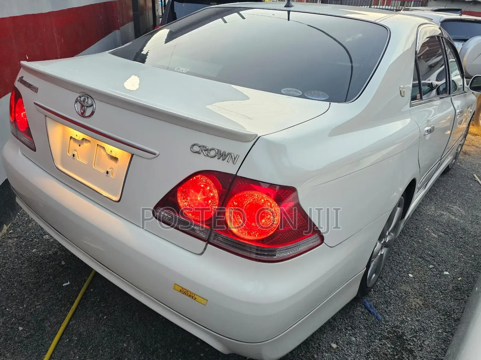 Toyota Crown Royale 2005 White