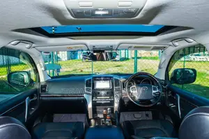 Toyota Land Cruiser 4.6 V8 ZX 2012 Black