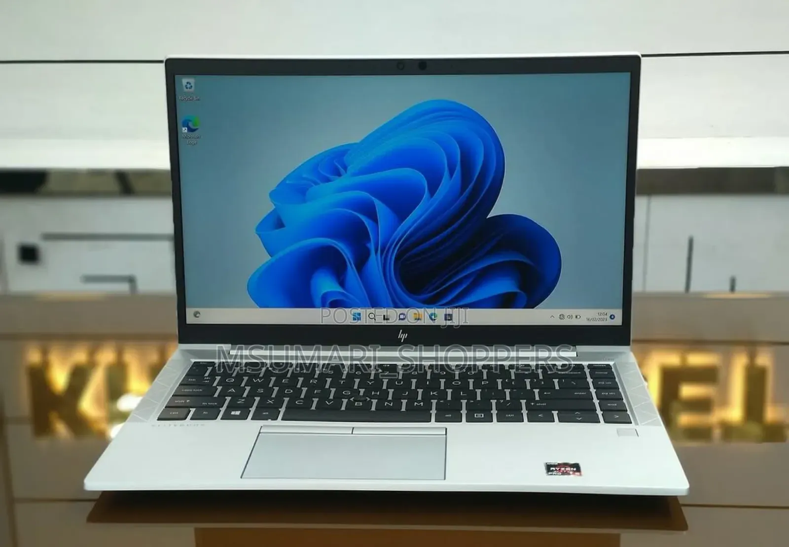 Laptop HP EliteBook 845 G8 16GB AMD Ryzen 5 SSD 256GB
