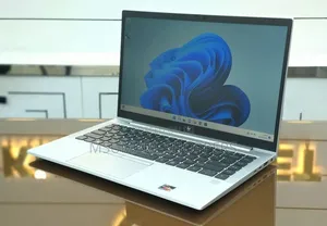 Laptop HP EliteBook 845 G8 16GB AMD Ryzen 5 SSD 256GB