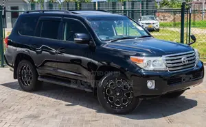 Toyota Land Cruiser 4.5 V8 VXR 2014 Black