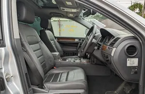 Volkswagen Touareg 2013 Silver