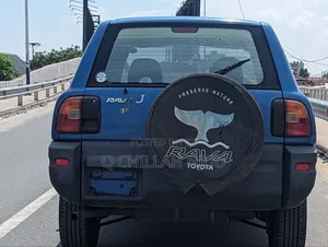 Toyota RAV4 1996 Blue