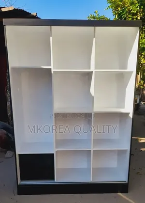 Kabati Languo Lawazi Milango Mitatu