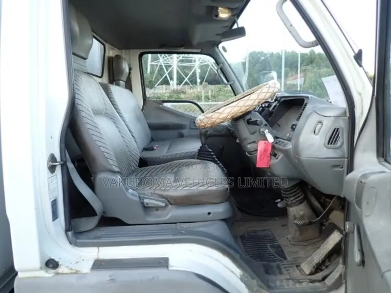 Mitsubishi Canter