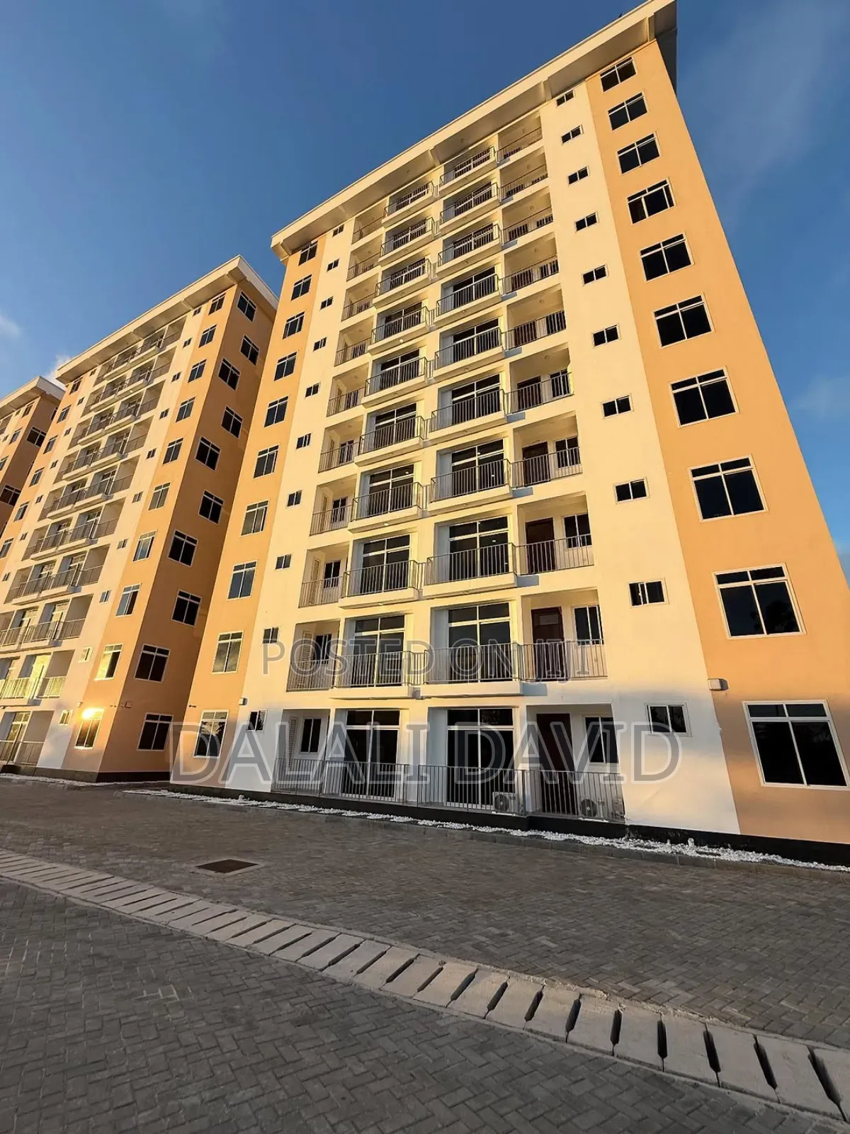 3bdrm Apartment in Kawe Beach for rent