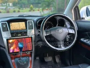 Toyota Harrier 2006 Off white