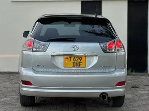 Toyota Harrier 2006 Silver