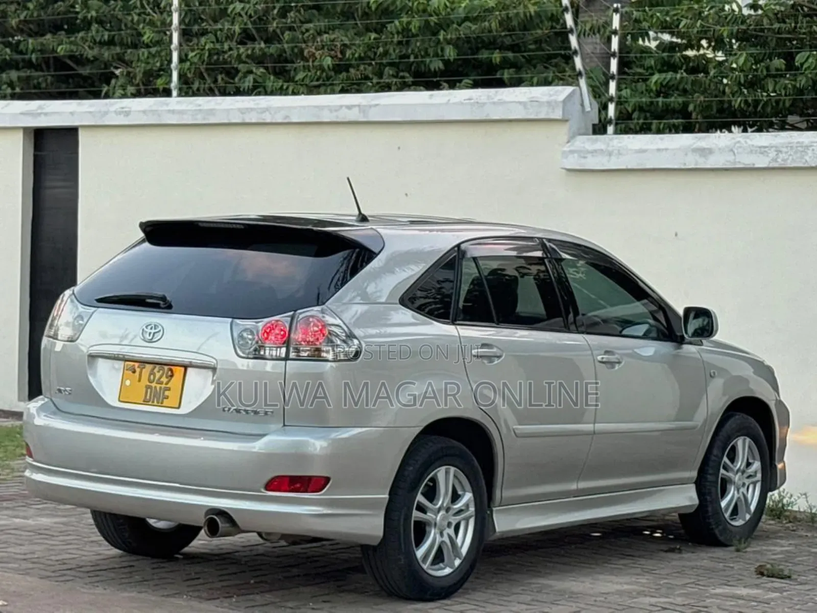 Toyota Harrier 2006 Silver